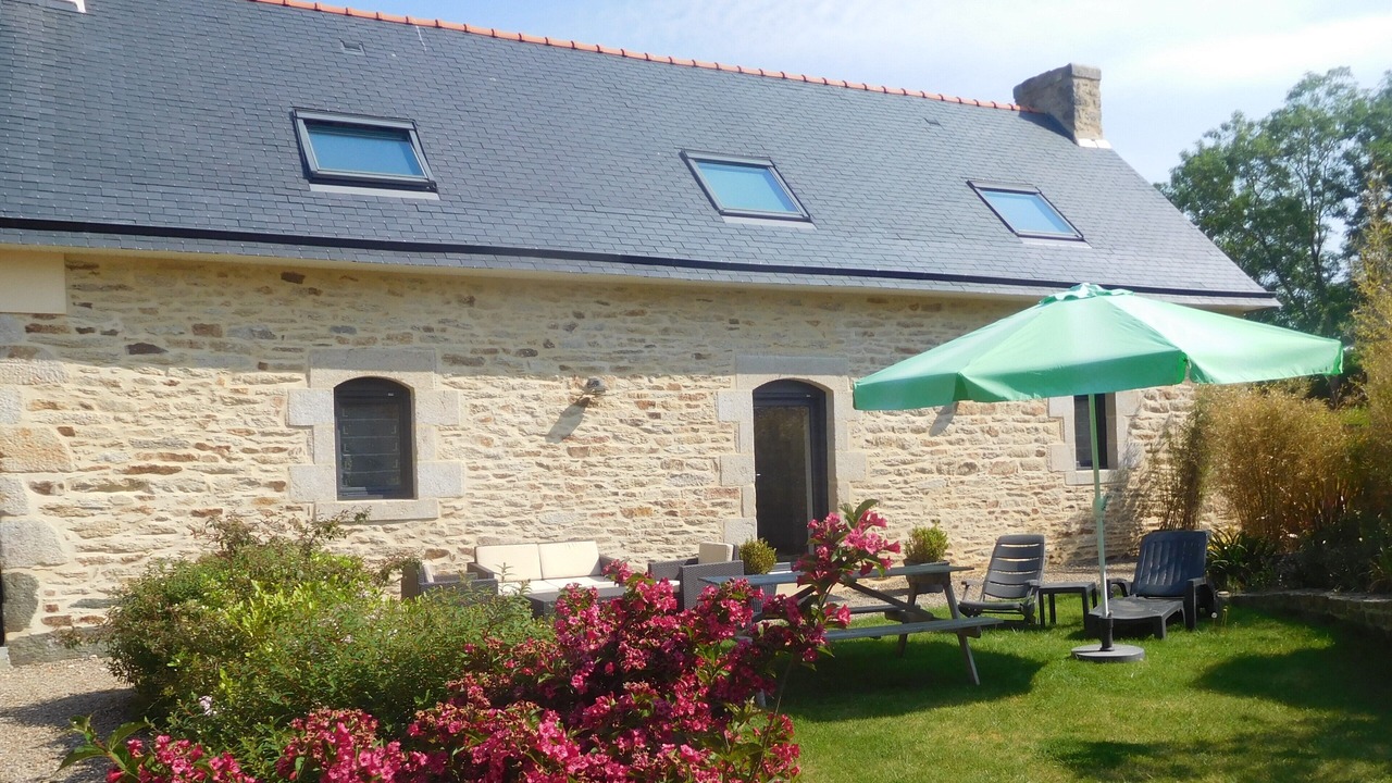 Photo of Patio Balcony in Ploneour-Lanvern