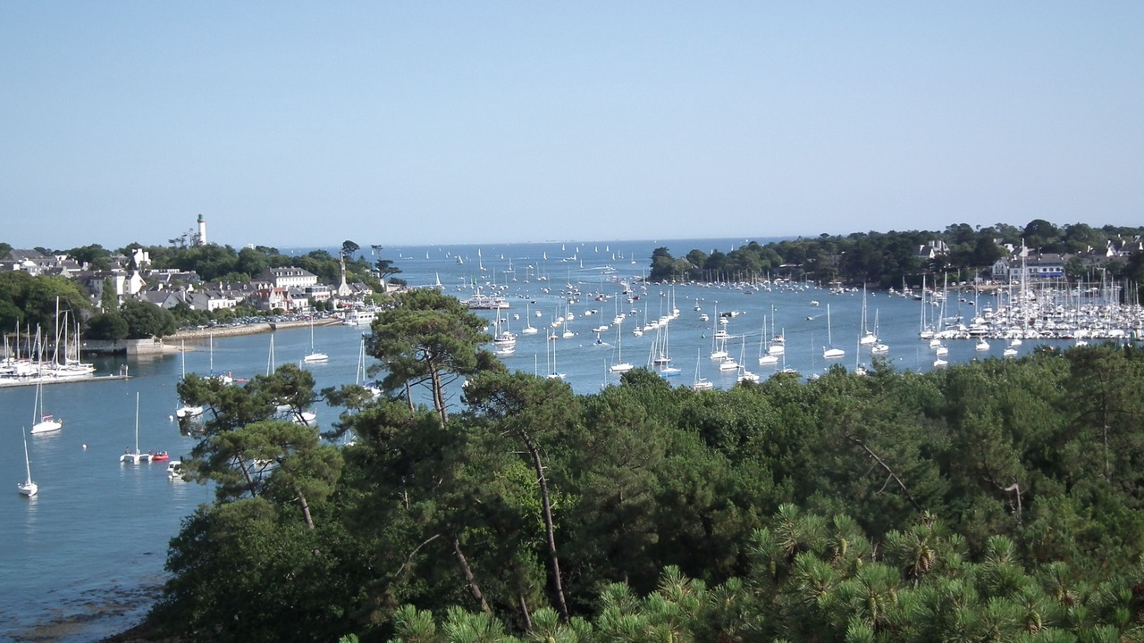 Photo of Others in Ploneour-Lanvern