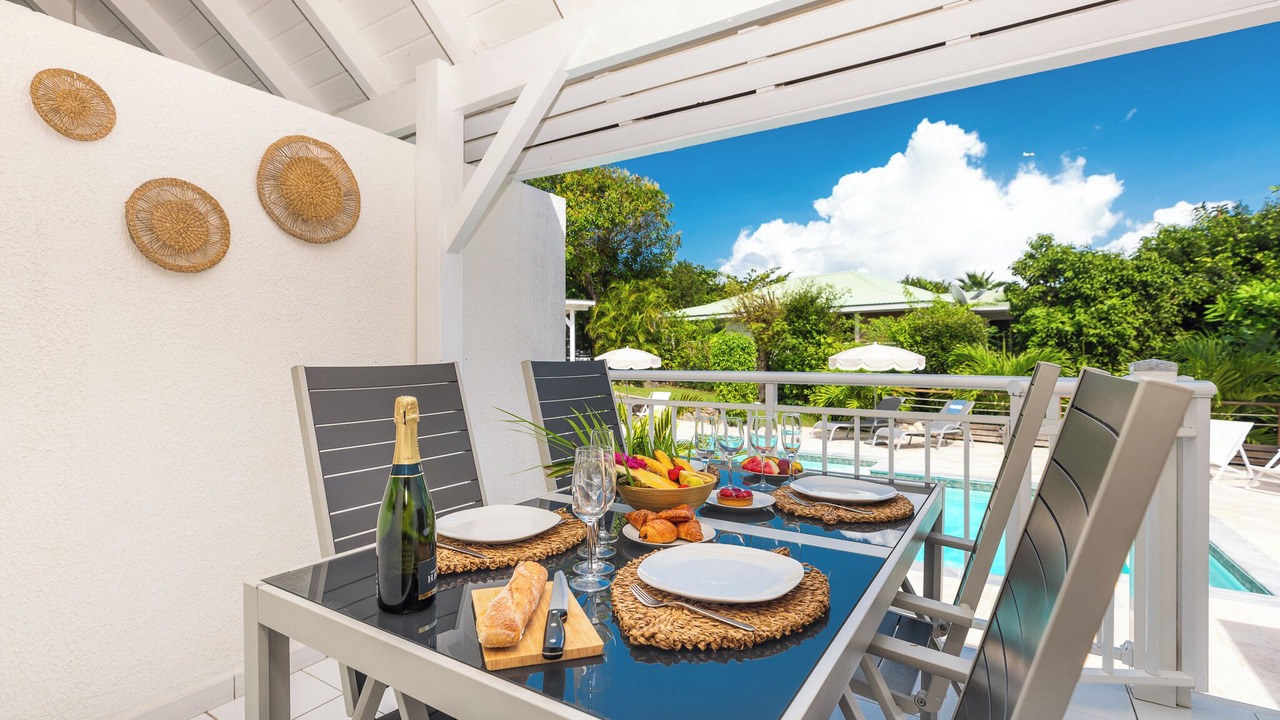 Photo of Outdoor in Orient Bay