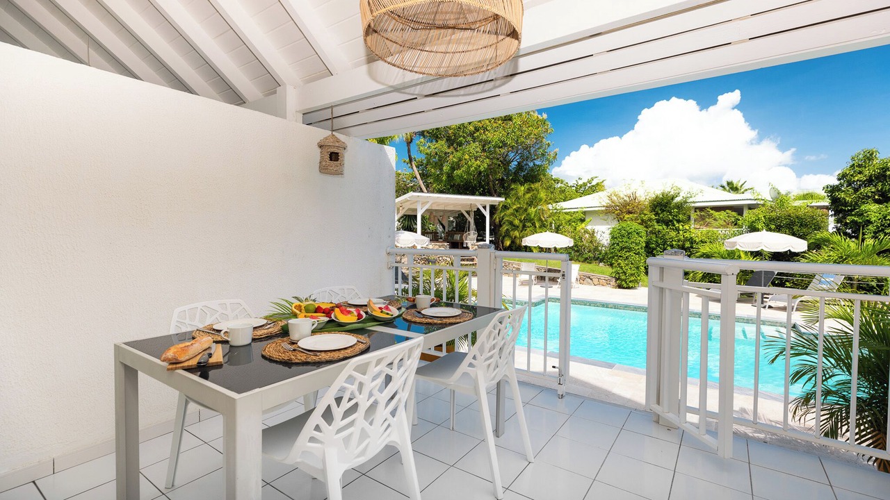 Photo of Outdoor in Orient Bay