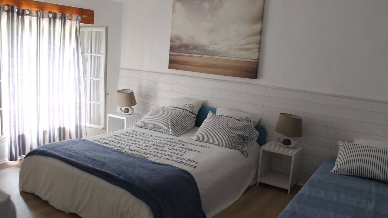 Photo of Bedroom in Lambesc