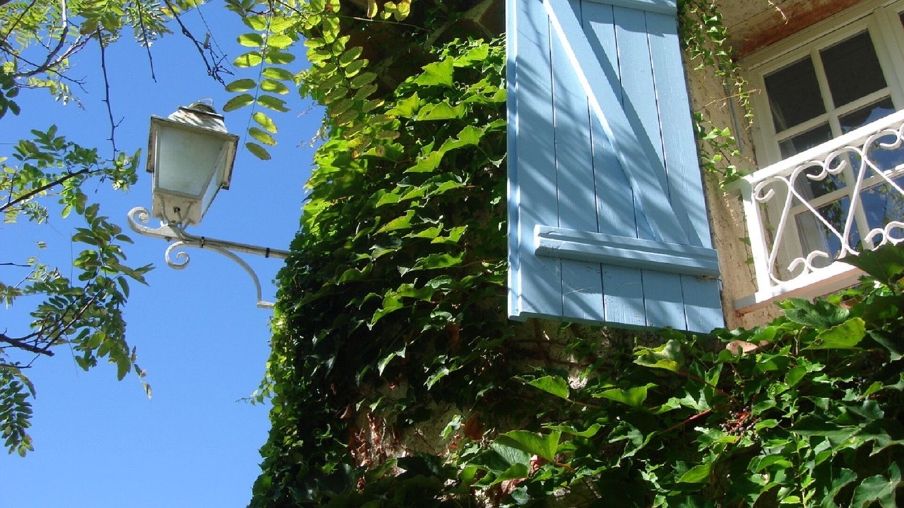 Photo of Outdoor in Lambesc