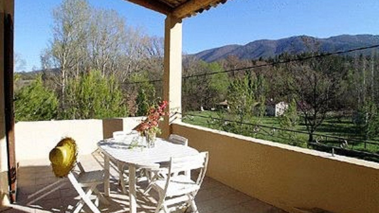 Photo of Outdoor in Saint-Martin-de-Castillon