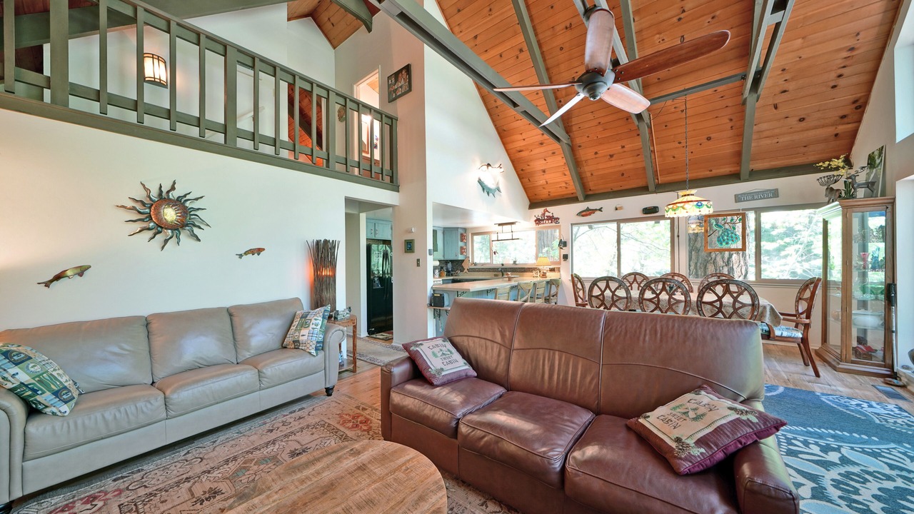 Photo of Livingroom in Kyburz