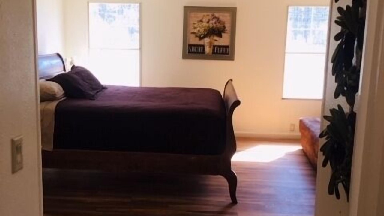 Photo of Bedroom in Reserve