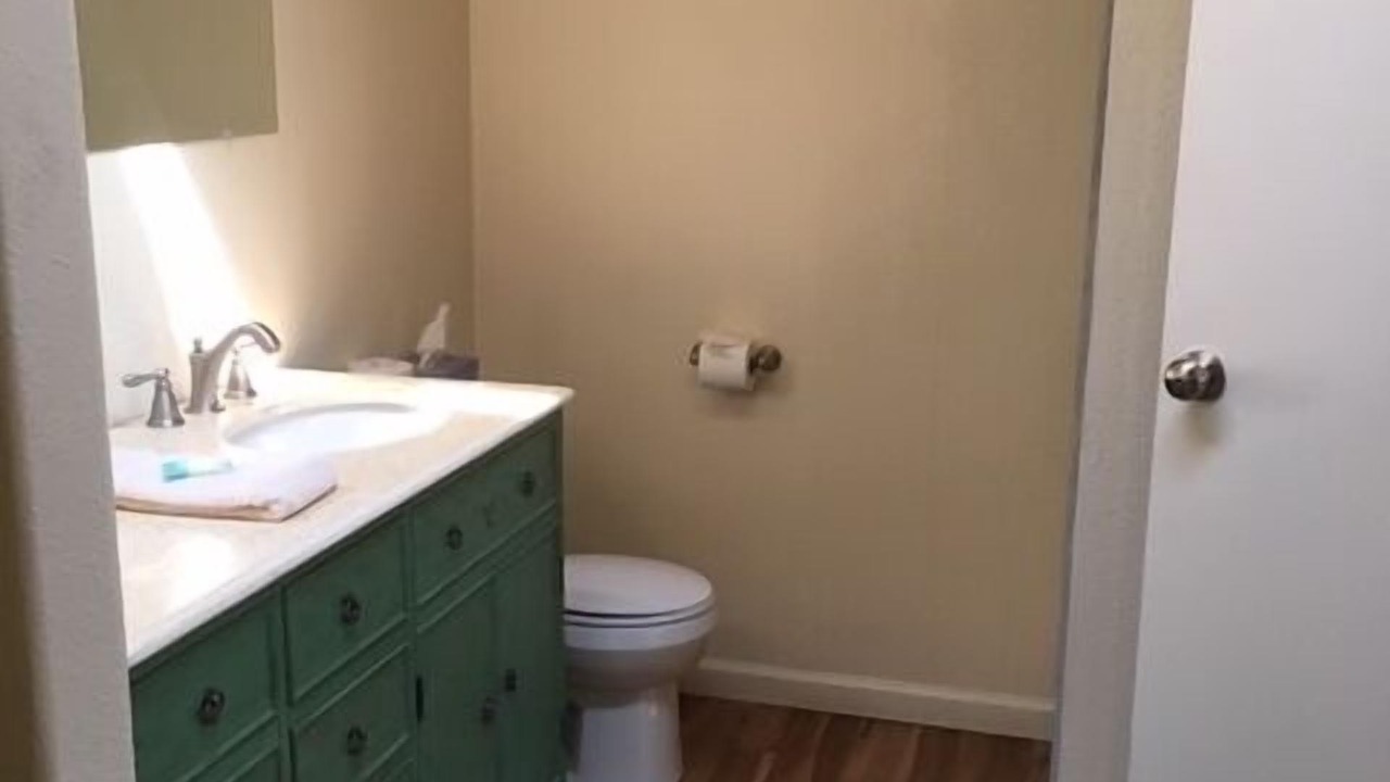 Photo of Bathroom in Reserve