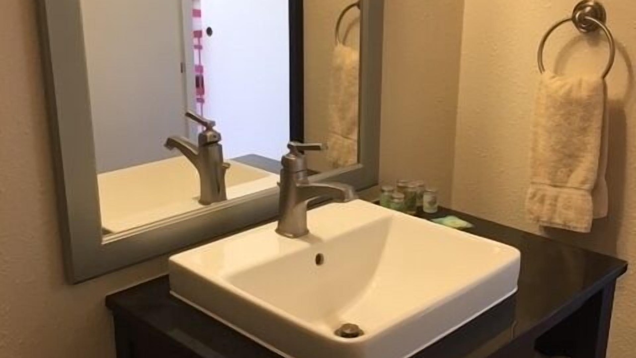 Photo of Bathroom in Reserve