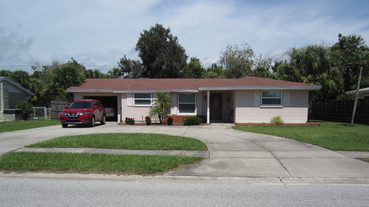 Photo of Outdoor in Gulf Gate Estates