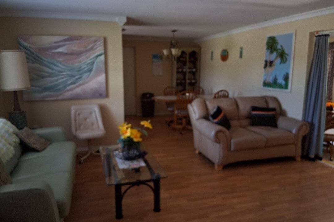 Photo of Livingroom in Gulf Gate Estates