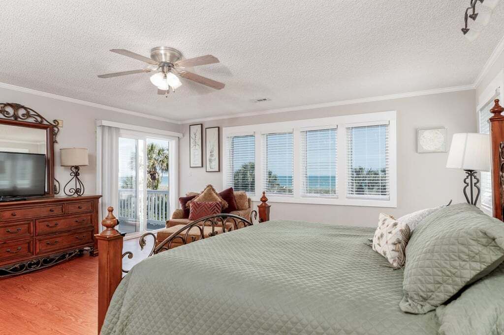 Photo of Bedroom in Golden Mile