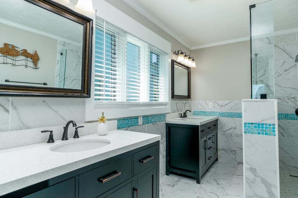 Photo of Bathroom in Golden Mile