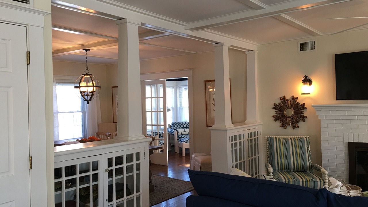 Photo of Livingroom in Avon