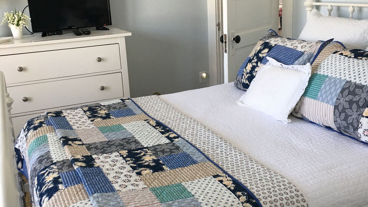 Photo of Bedroom in Avon