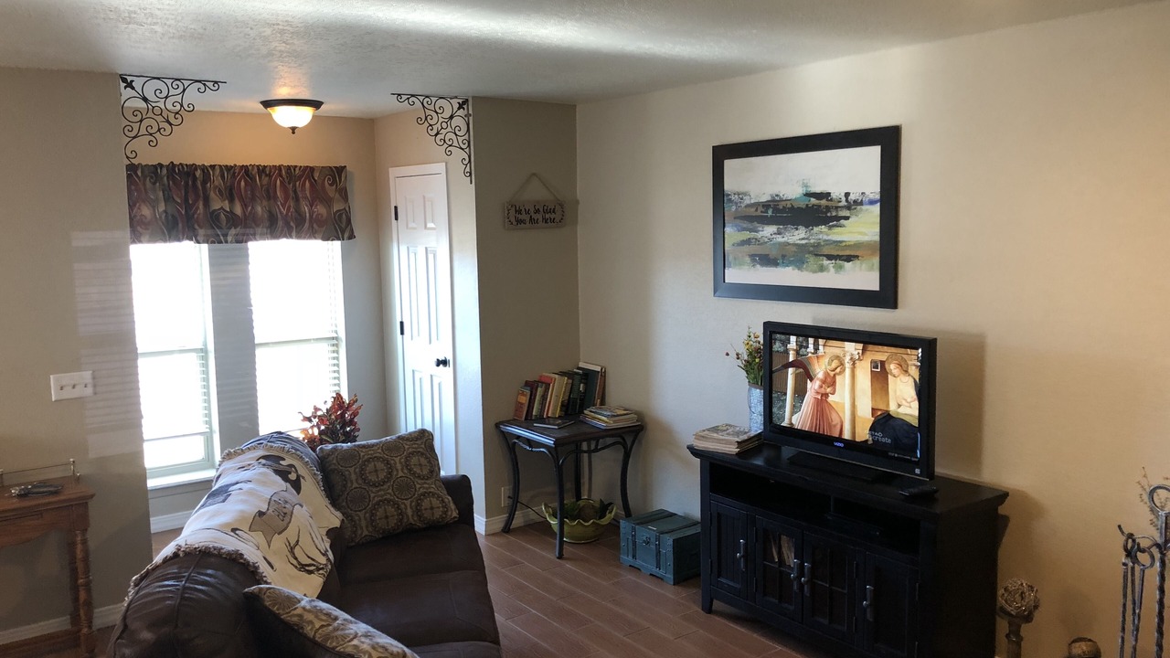 Photo of Livingroom in Elk City