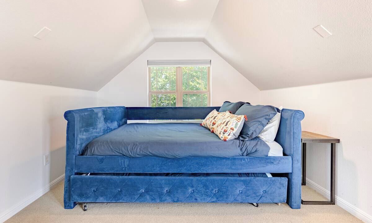 Photo of Bedroom in Holly