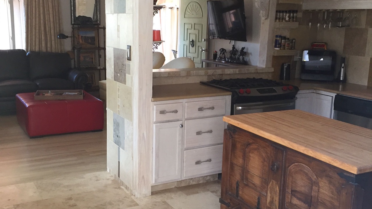 Photo of Kitchen in South Capitol