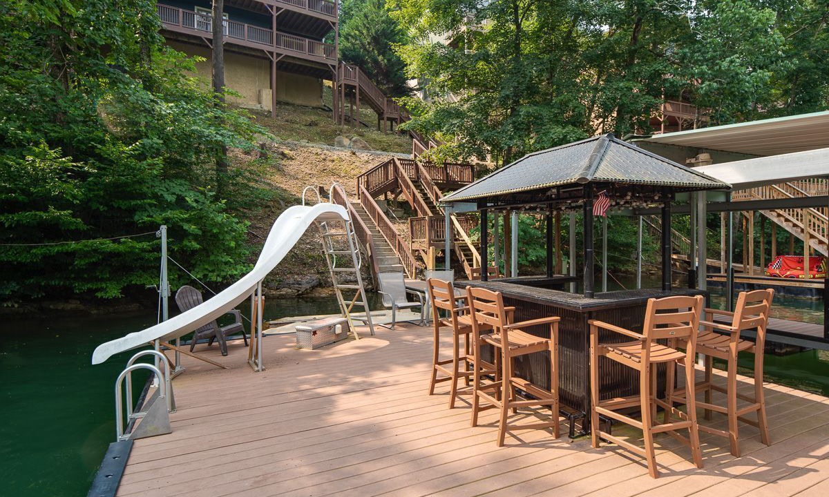 Photo of Outdoor in Lakeside Estates