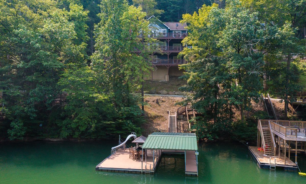 Photo of Outdoor in Lakeside Estates