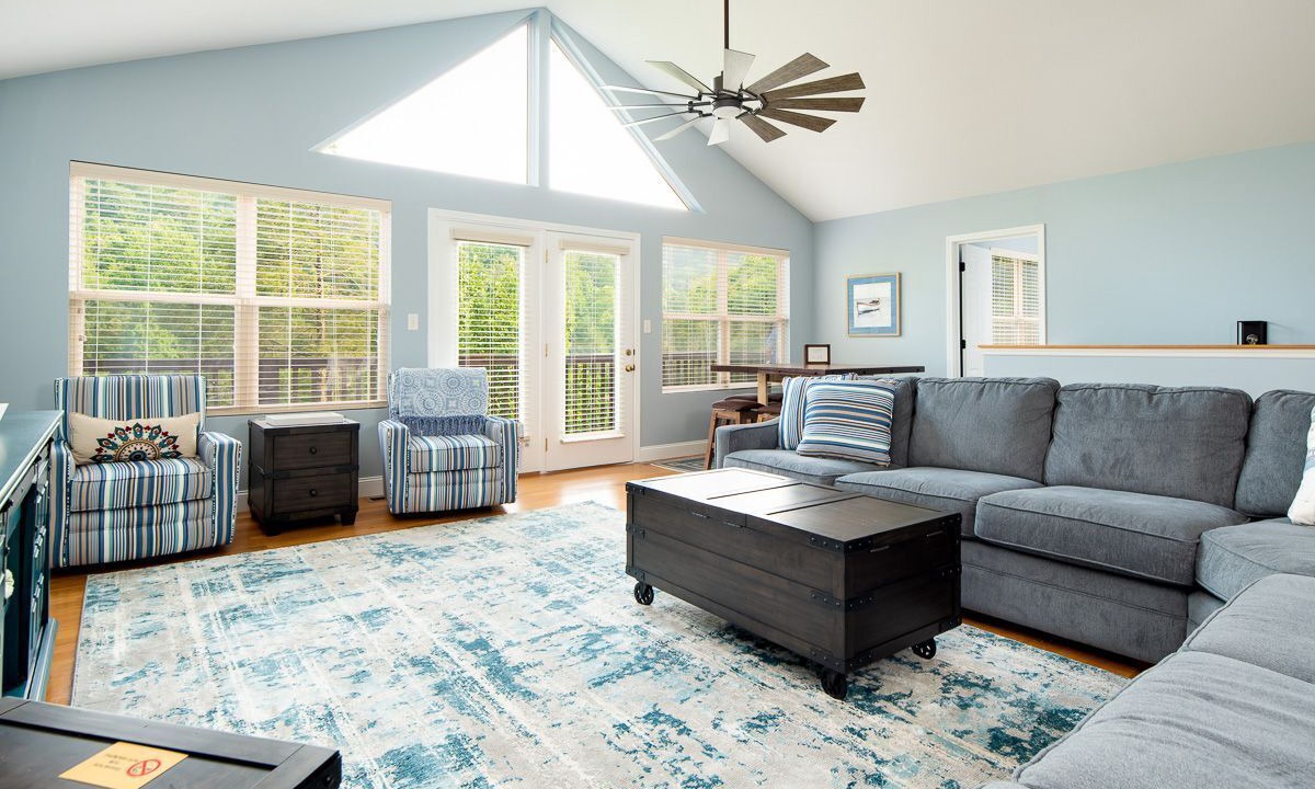 Photo of Bedroom in Lakeside Estates