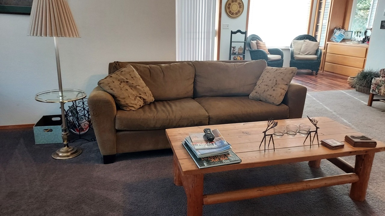 Photo of Livingroom in Oak Harbor