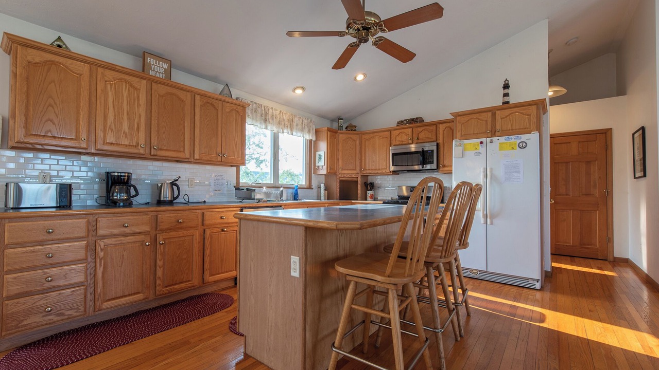 Photo of Kitchen in Point Judith