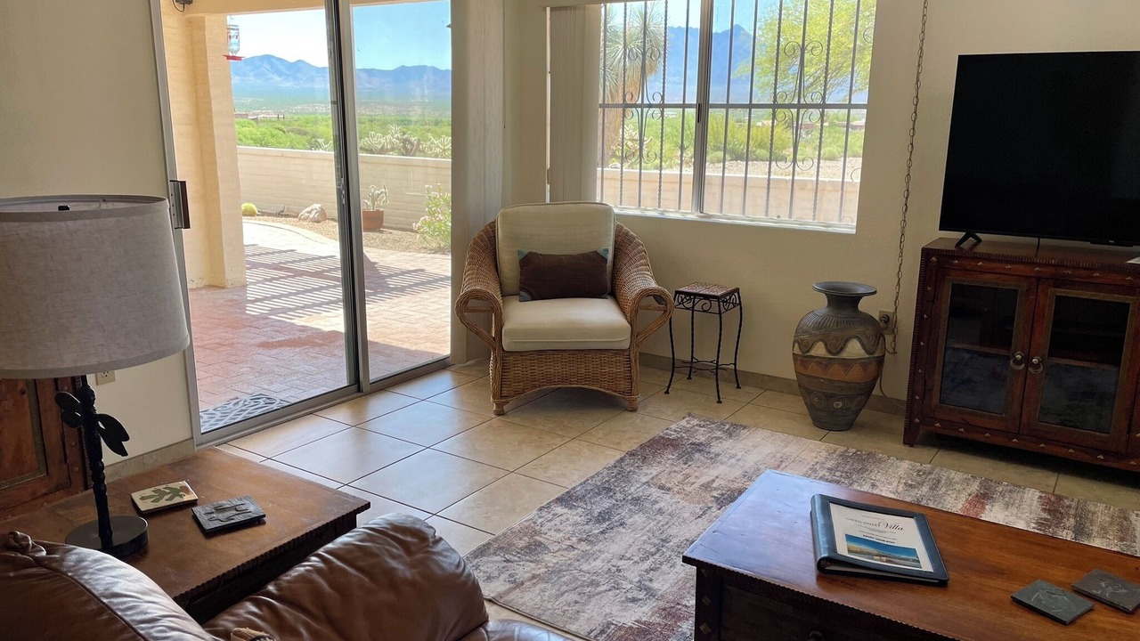 Photo of Livingroom in Green Valley