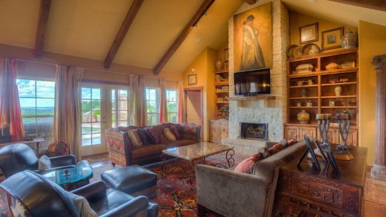 Photo of Livingroom in Kerrville