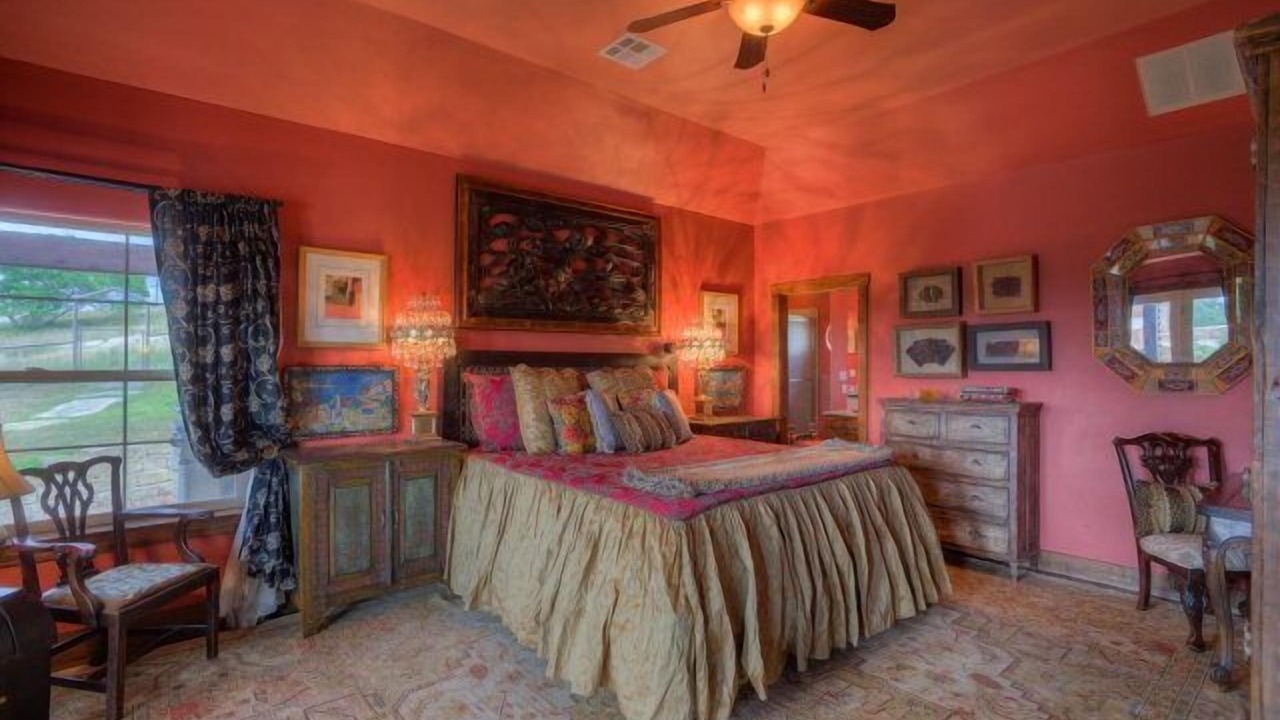 Photo of Bedroom in Kerrville