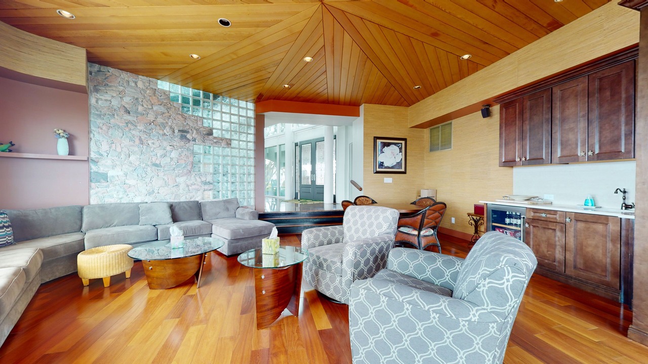 Photo of Livingroom in Southend