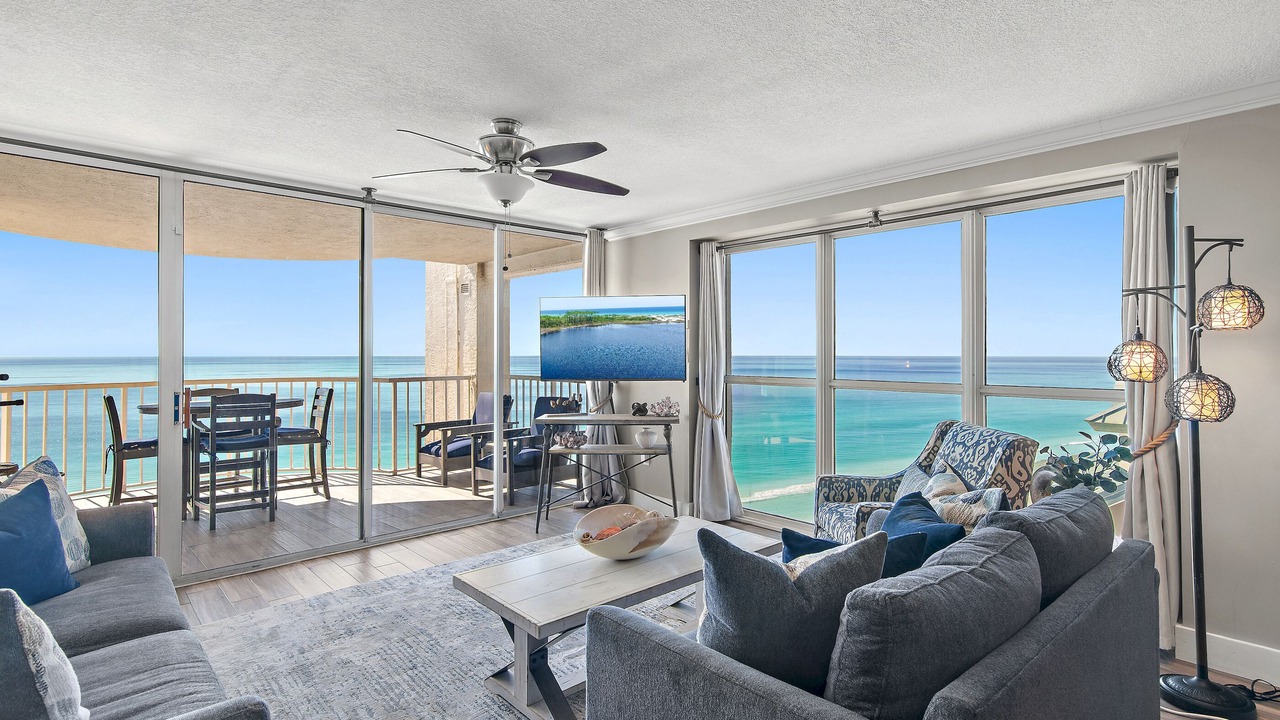Photo of Livingroom in Miramar Beach