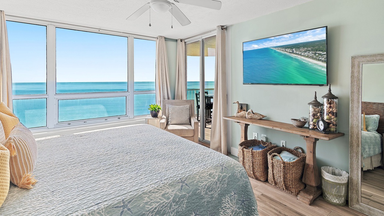 Photo of Bedroom in Miramar Beach