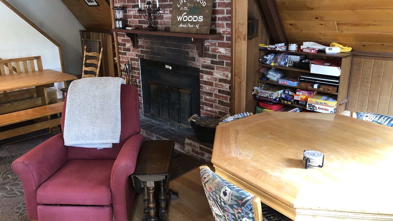 Photo of Livingroom in Munds Park