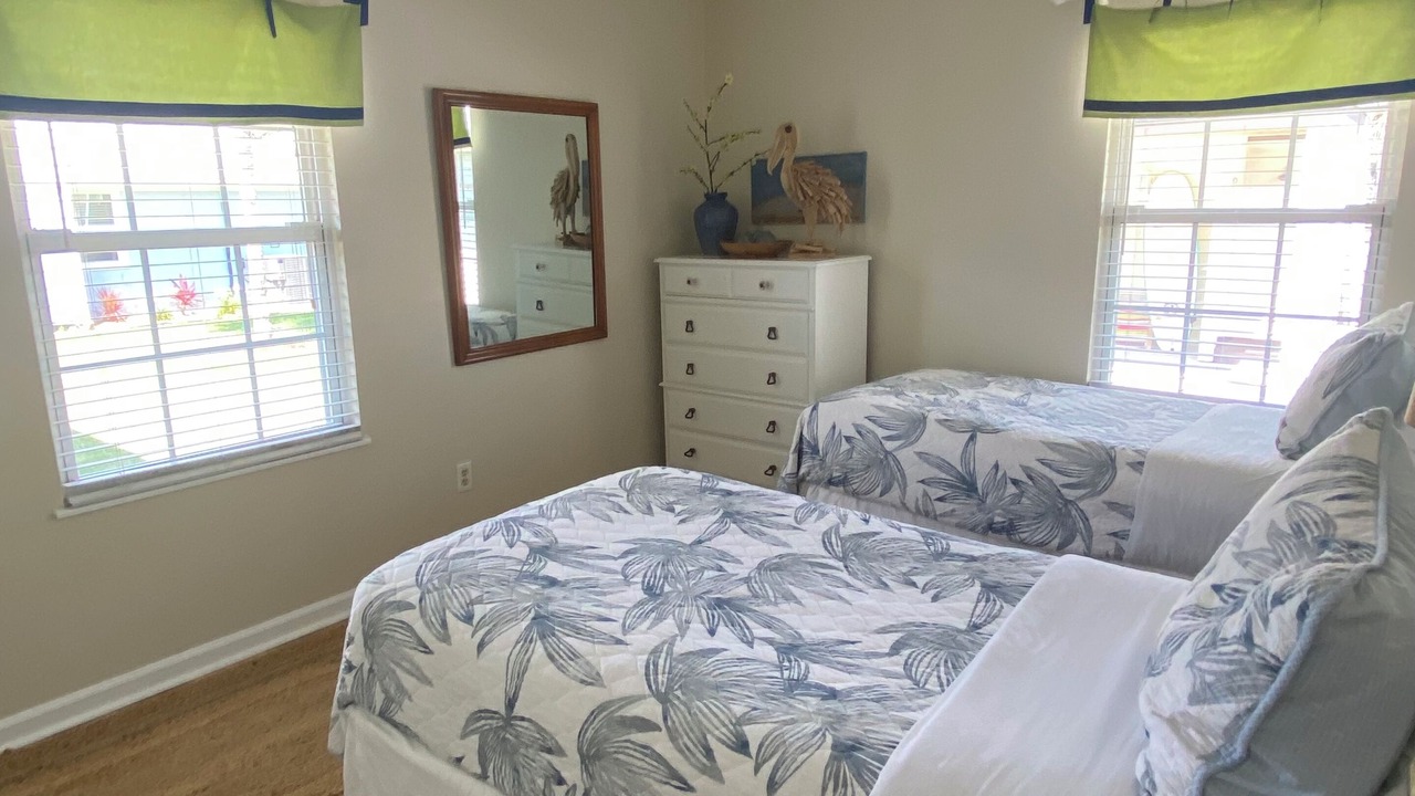 Photo of Bedroom in Surfcrest Village