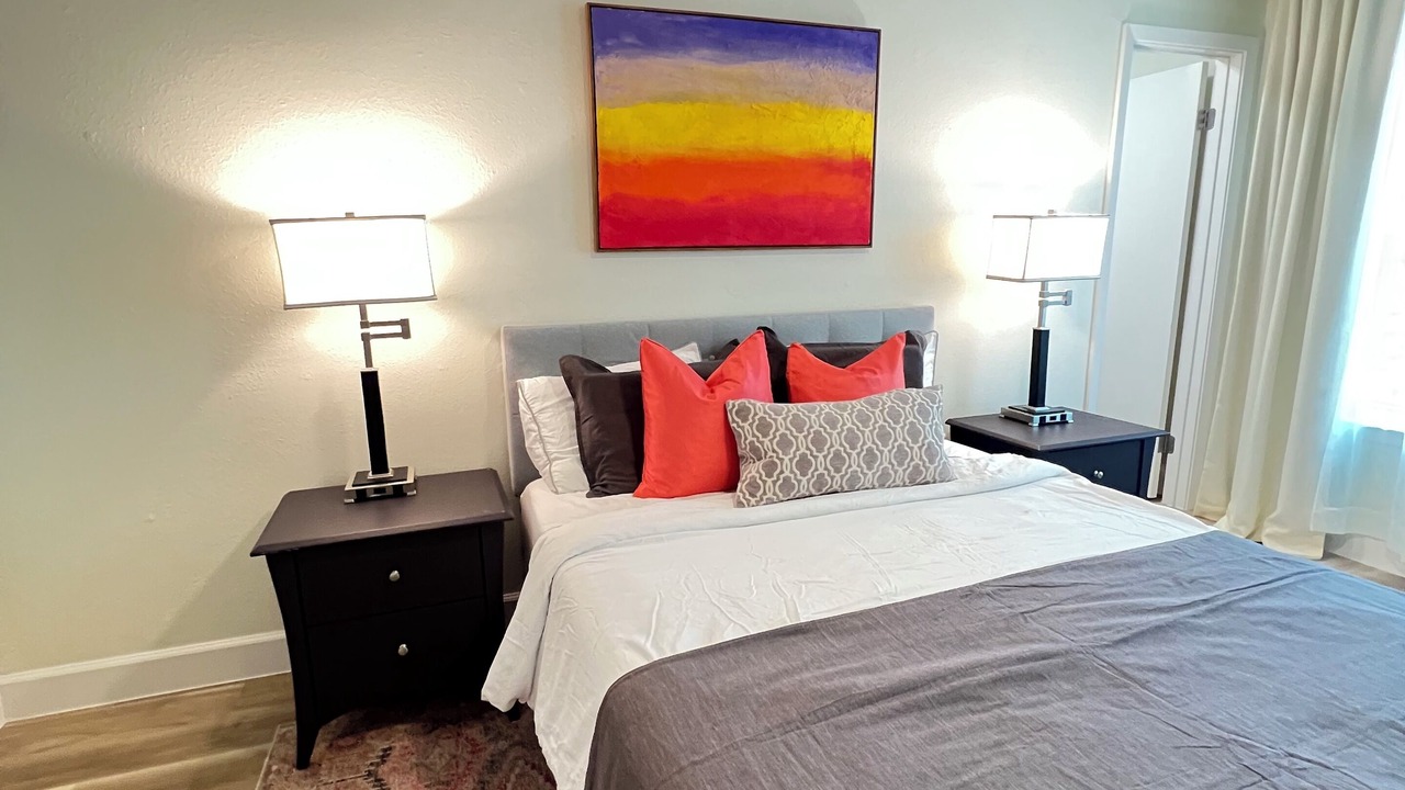 Photo of Bedroom in Greater South River City