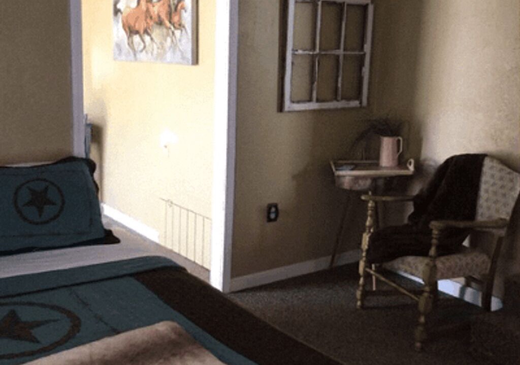 Photo of Bedroom in Lawton