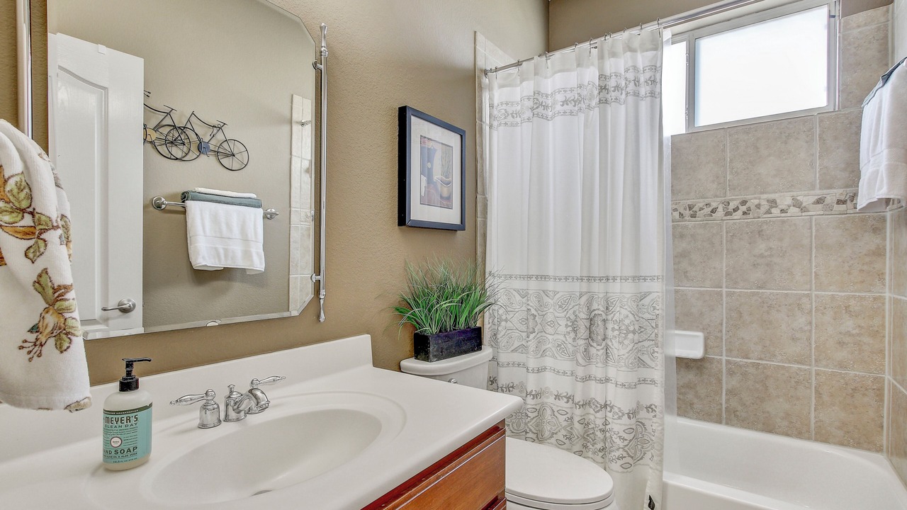 Photo of Bathroom in West Oak Hill