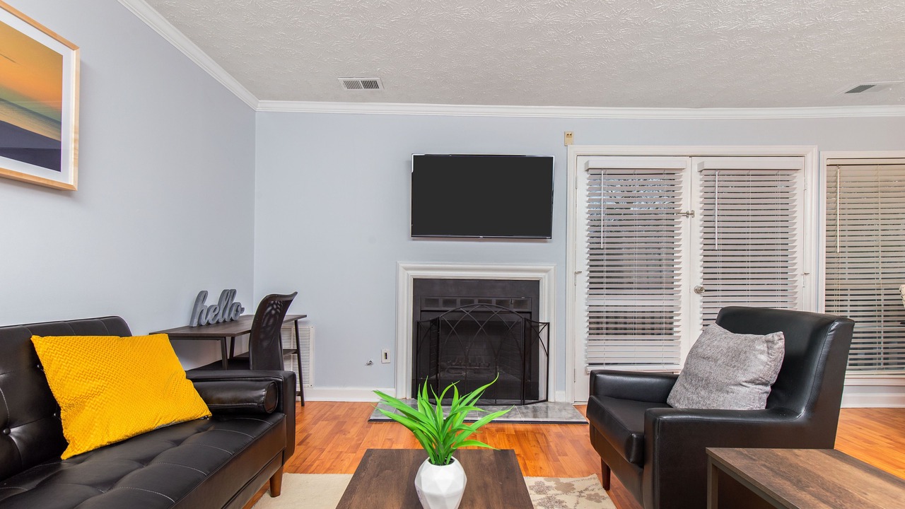 Photo of Livingroom in Town Center