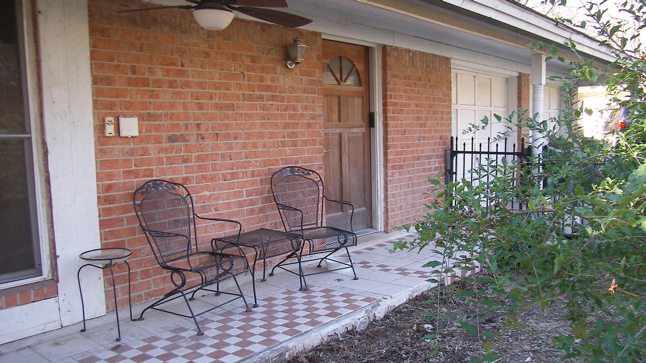 Photo of Patio Balcony in Parker Lane