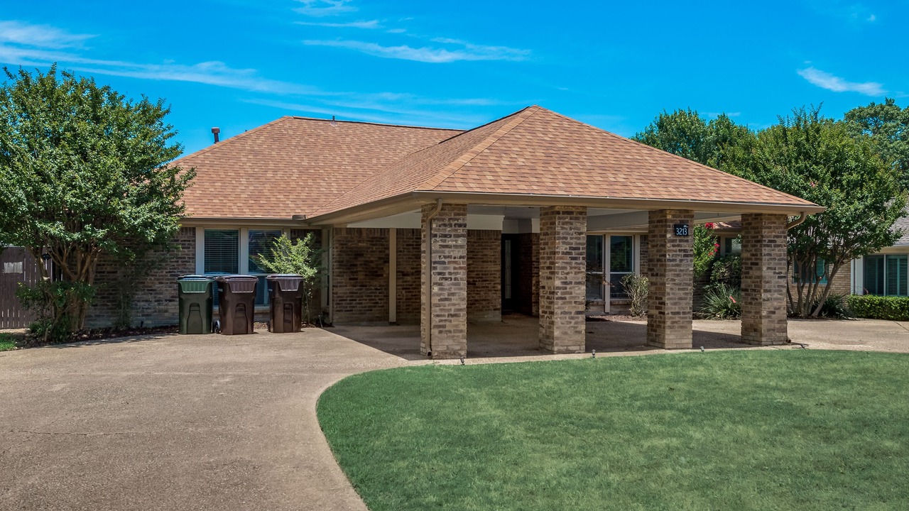 Photo of Outdoor in Plano
