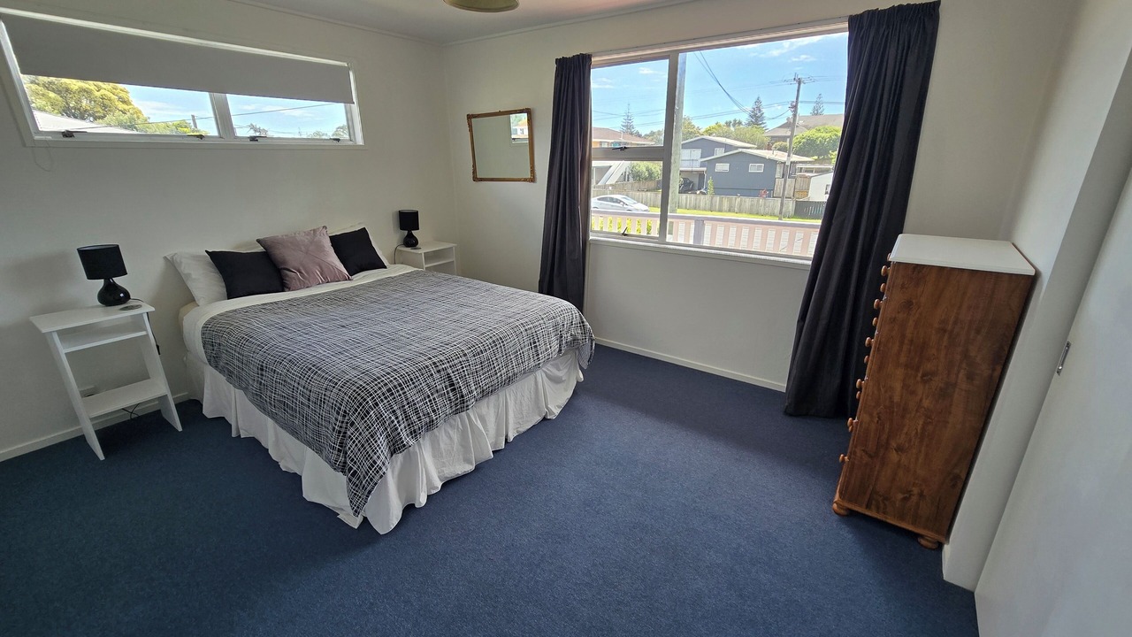 Photo of Bedroom in Ohope