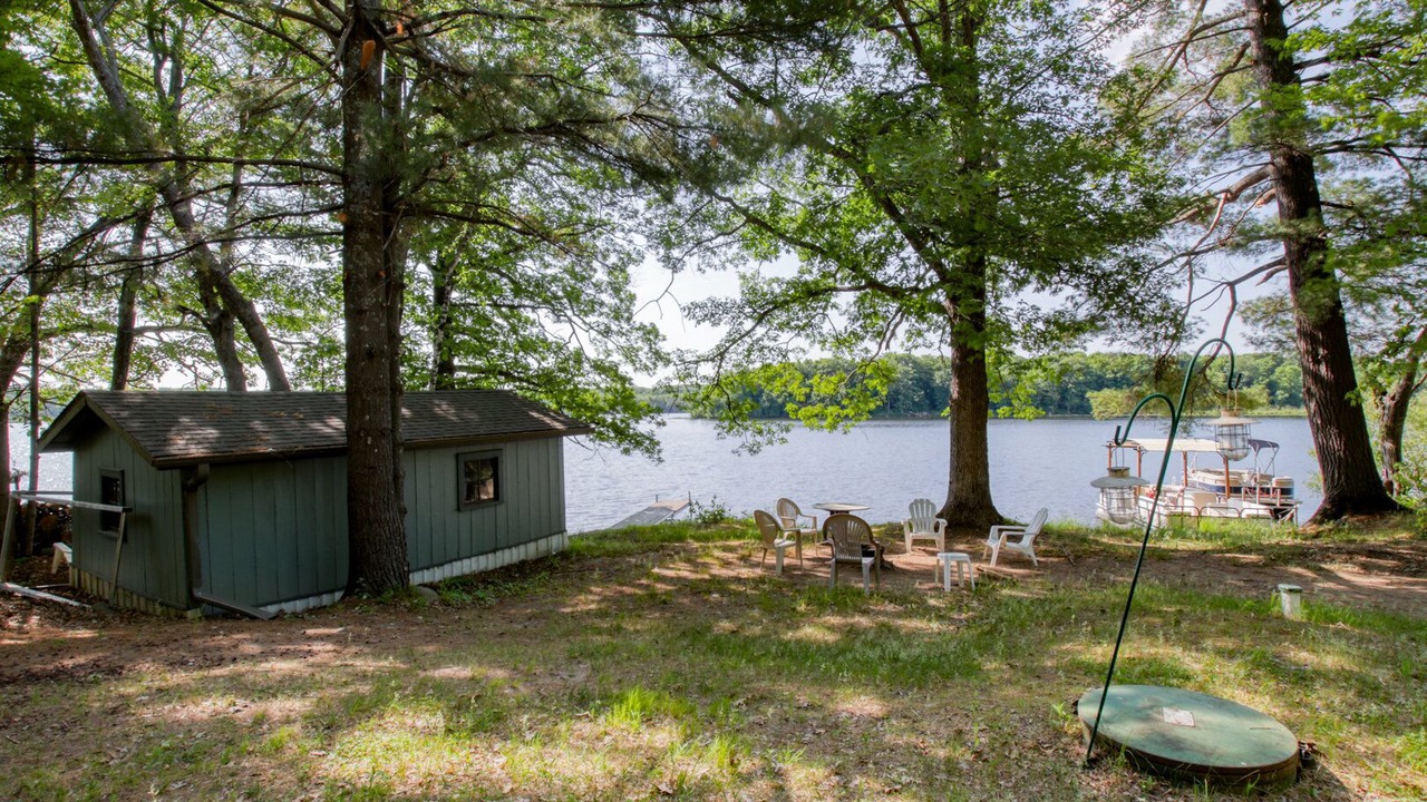 Photo of Others in New Auburn