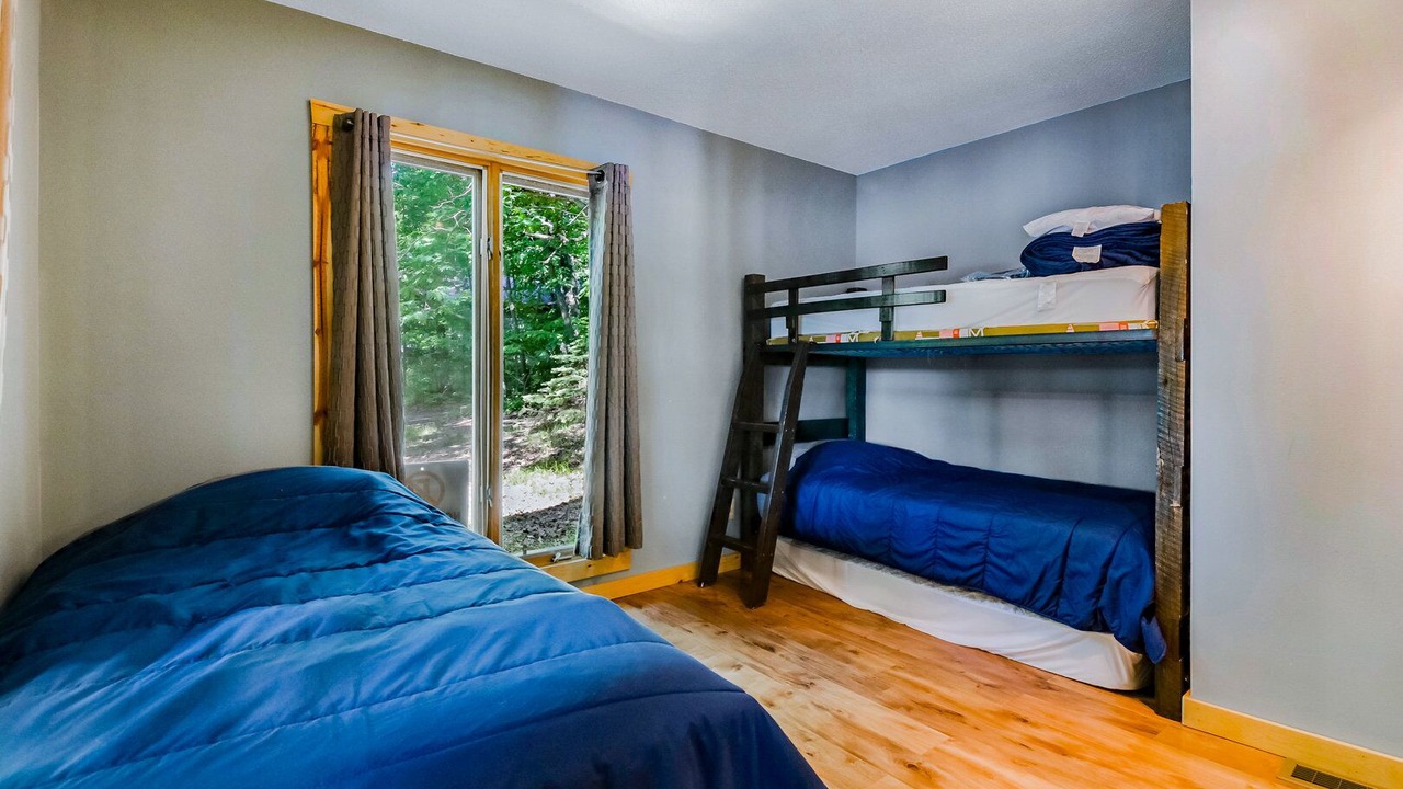 Photo of Bedroom in New Auburn