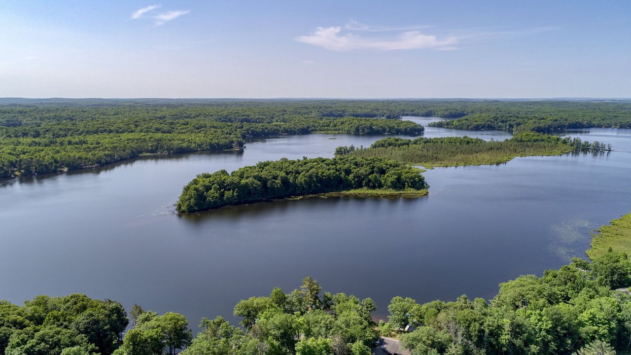 Photo of Others in New Auburn