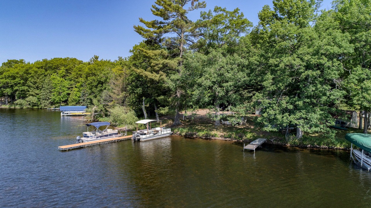 Photo of Others in New Auburn