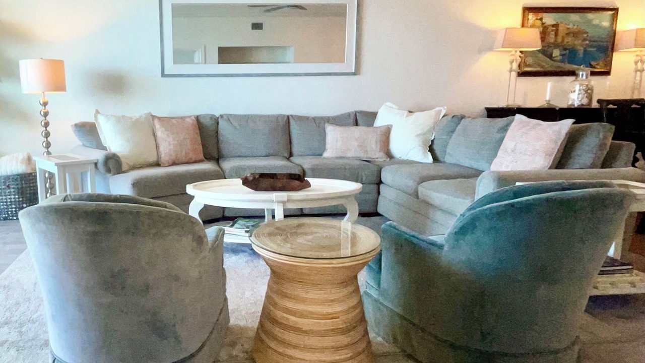Photo of Livingroom in Ono Island