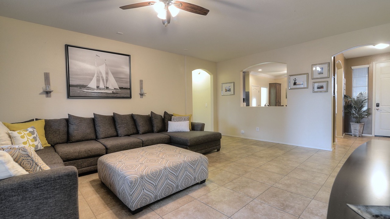 Photo of Livingroom in Canyon Trails South