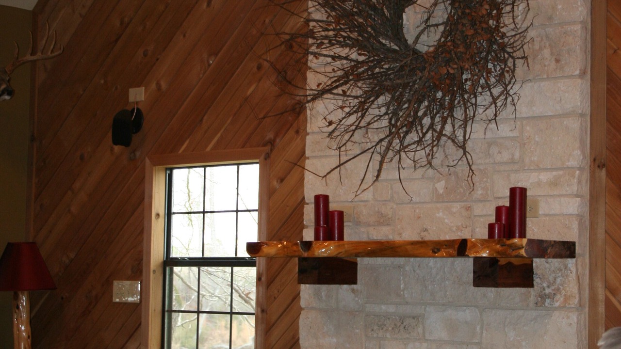 Photo of Livingroom in Grapeland