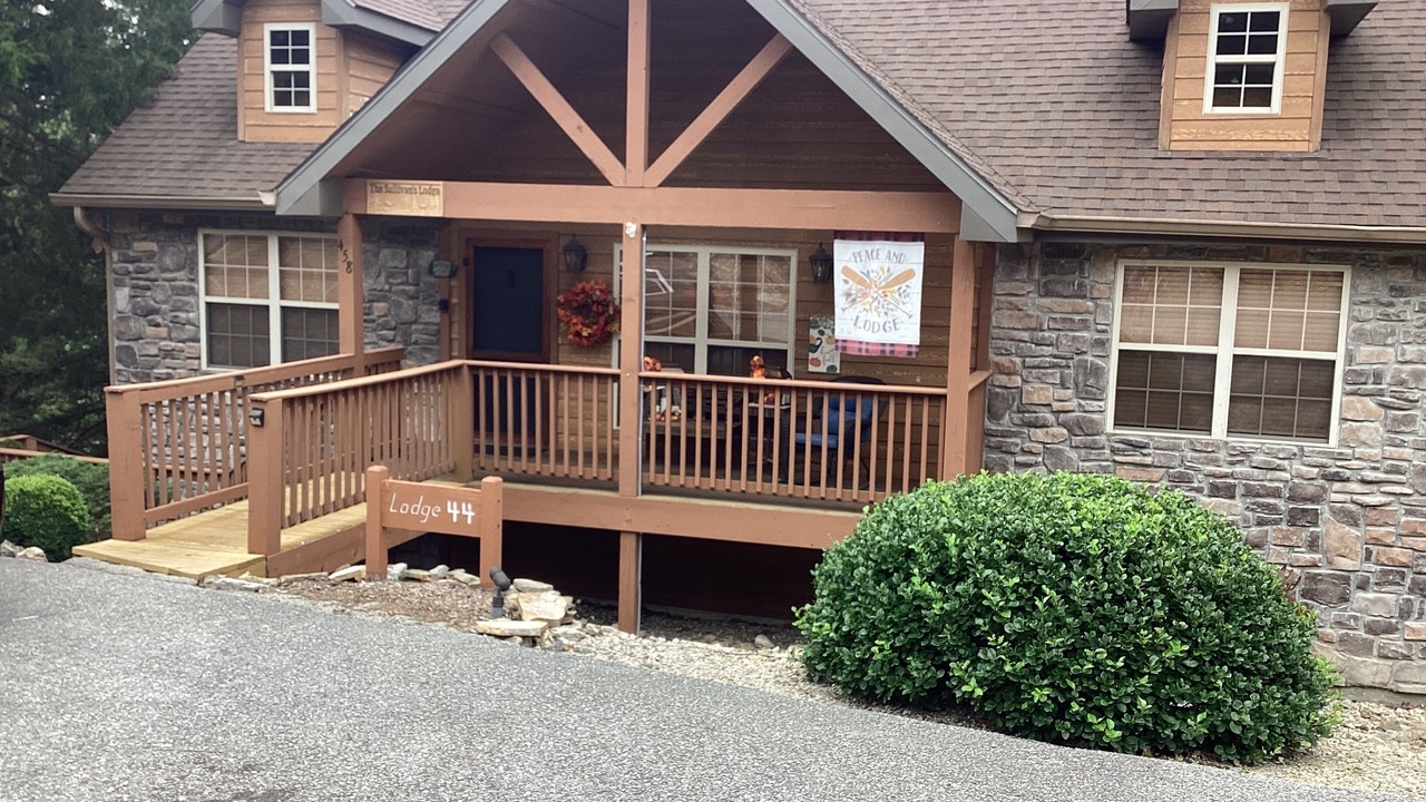 Photo of Outdoor in Branson West