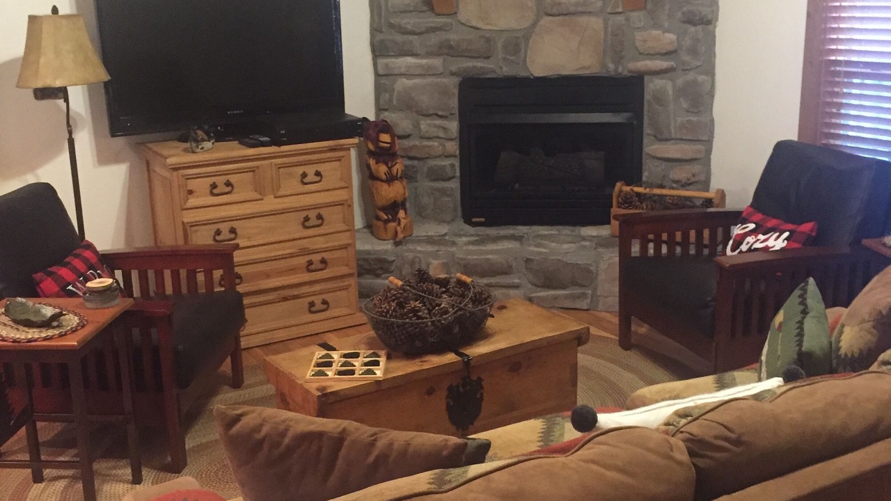 Photo of Livingroom in Branson West
