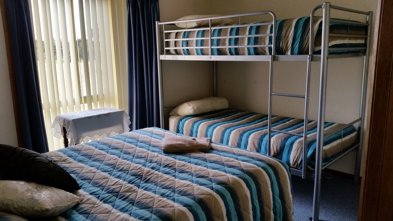 Photo of Others in Kingscote